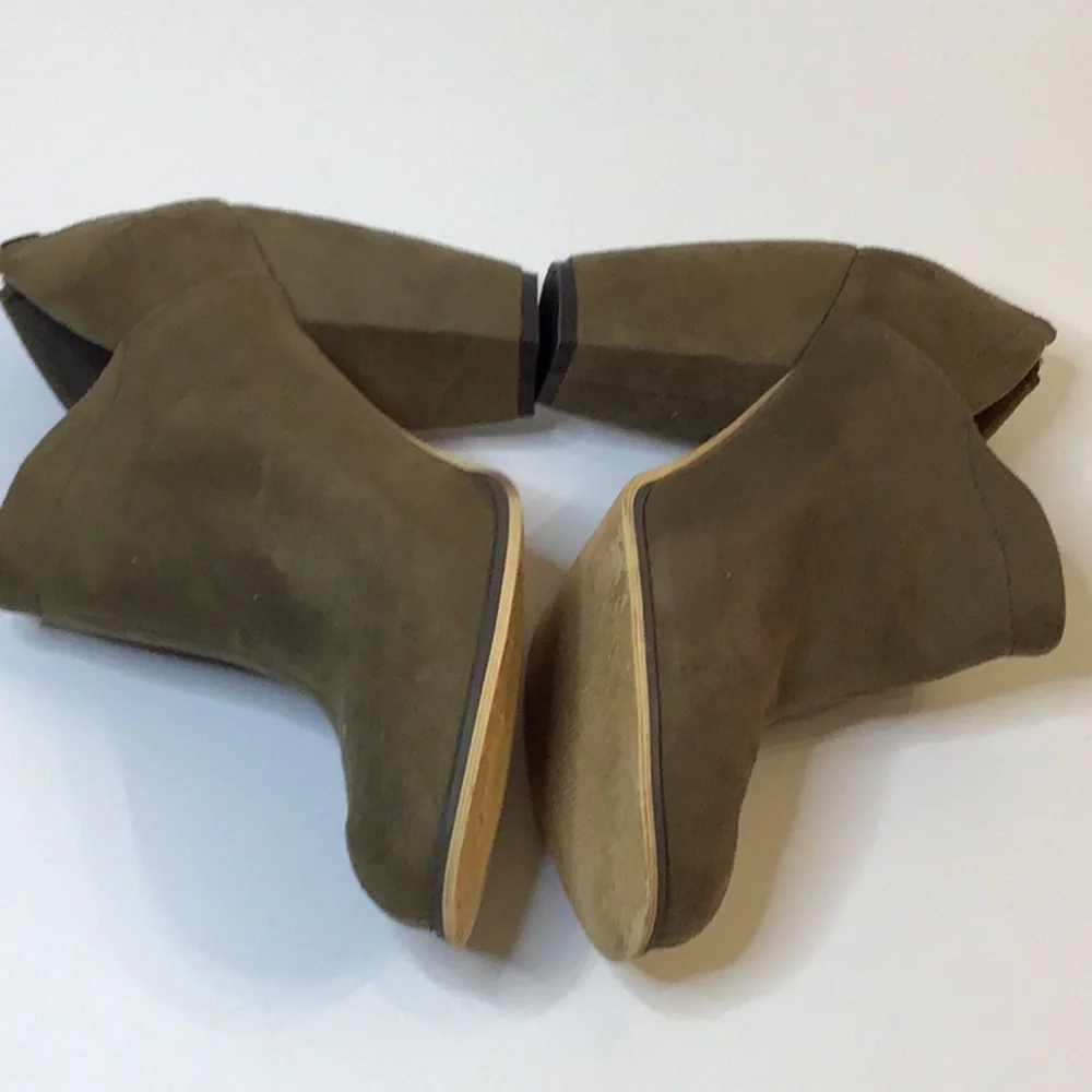 MICHAEL ANTONIO OLIVE GREEN SUEDE ANKLE HEEL BOOTS SZ 8 - Picture 7 of 16
